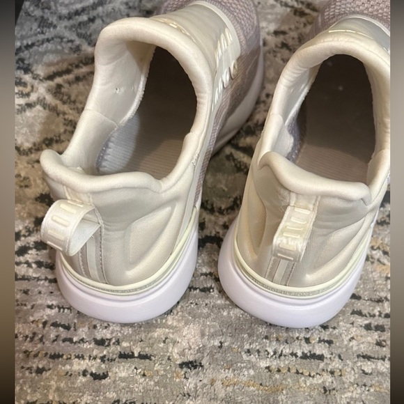 APL: Athletic Propulsion Labs TechLoom Tracer Sneaker - Picture 3 of 6